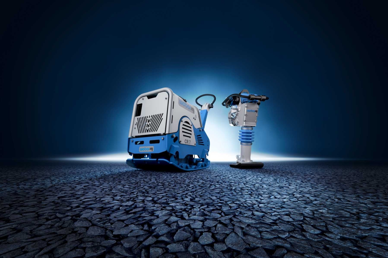 Weber Vibroplatte und Grabenstampfer imposant ins Szene gesetzt