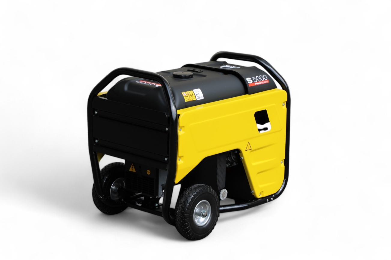 PRAMAC Stromgenerator S5000 mit 230/400 V