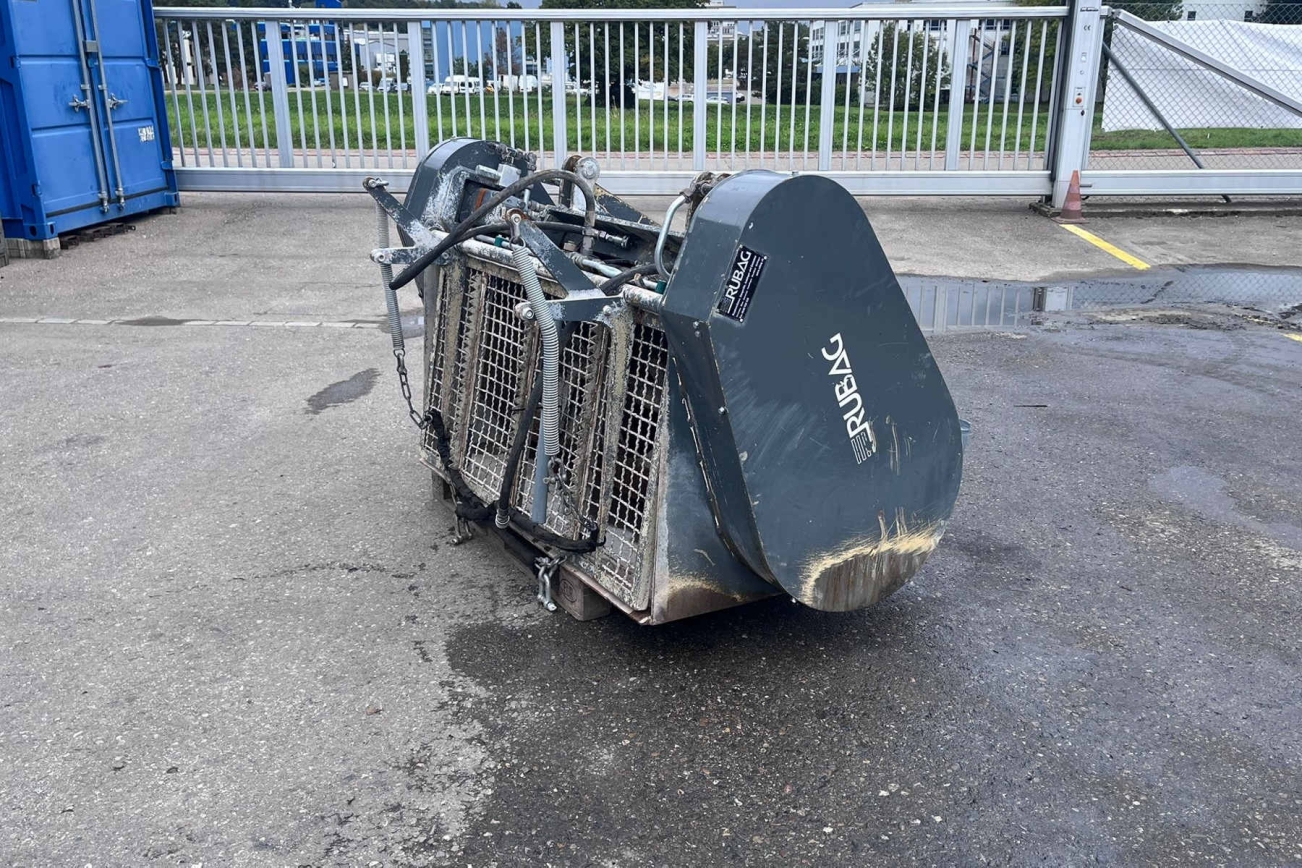 Michaelis Schaufel vorne Links