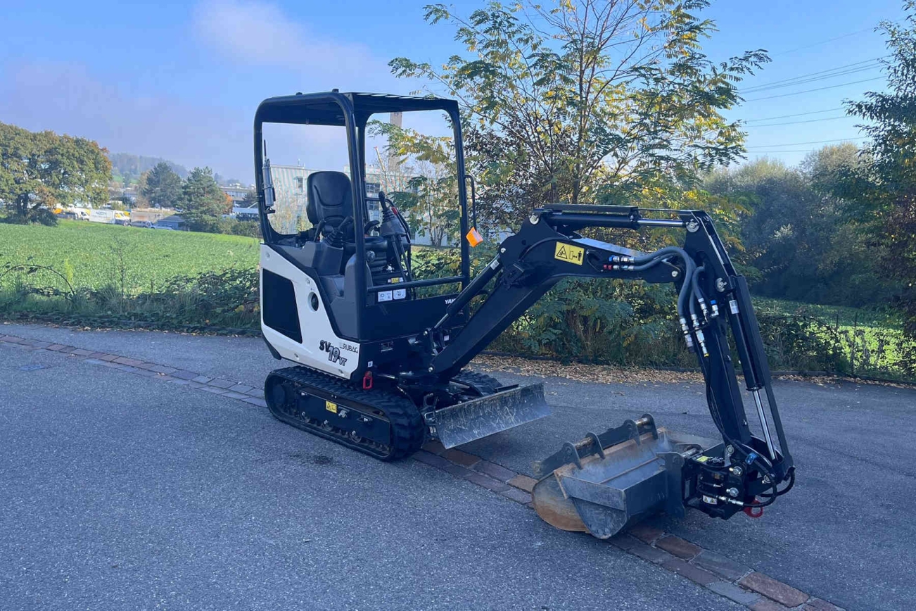 YANMAR Raupenbagger von vorne rechts