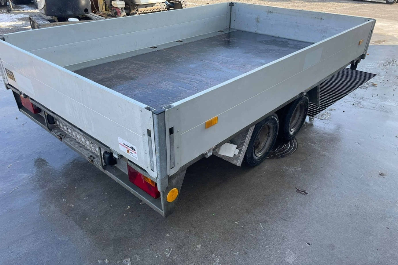 SCHMID Transportanhänger von hinten rechts