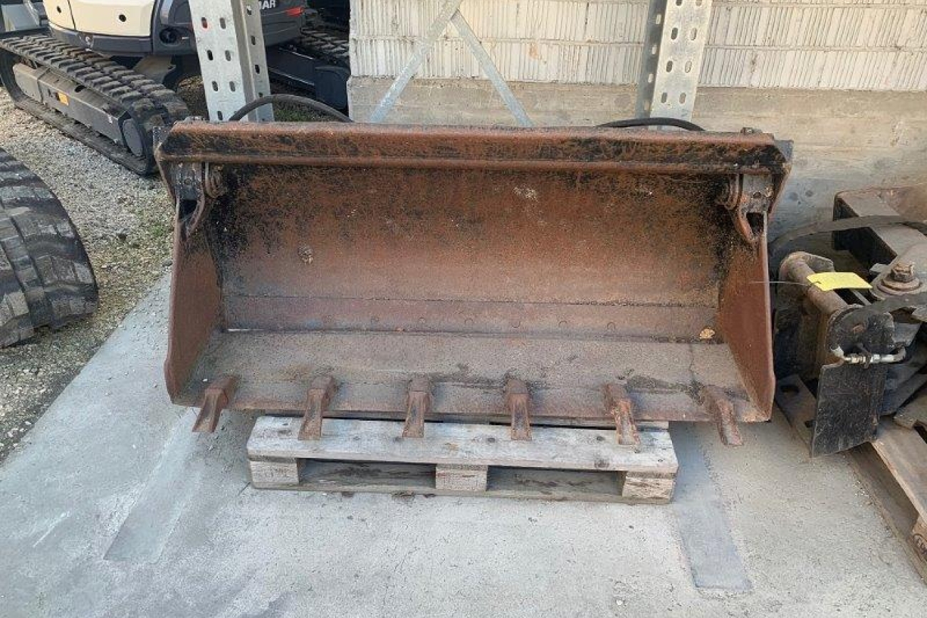 UNI-Schaufel oder 3 in 1, 1740 mm